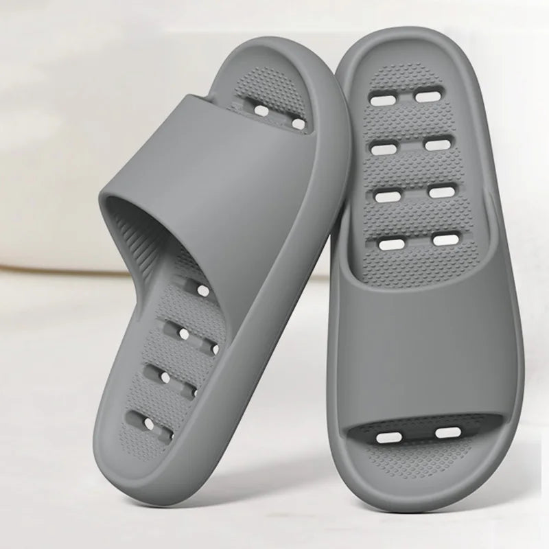 Hollow Out EVA Bathroom Shower Slippers Women Soft Sole Water Leakage Home Slides for Couple Non Slip Summer Beach Sandals Shoes