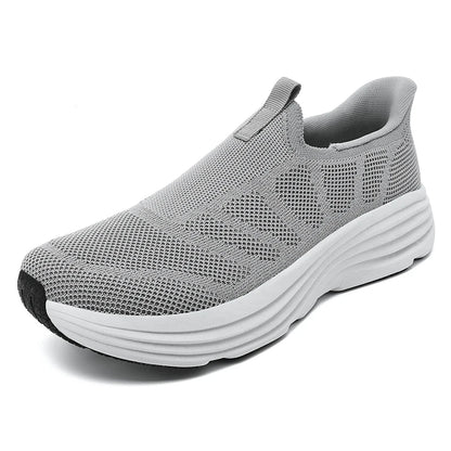 Men Shoes Sneakers Breathable Mesh Slip on Running Shoes Outdoor Non-Slip Couple Jogging Training Hiking Sports Shoes