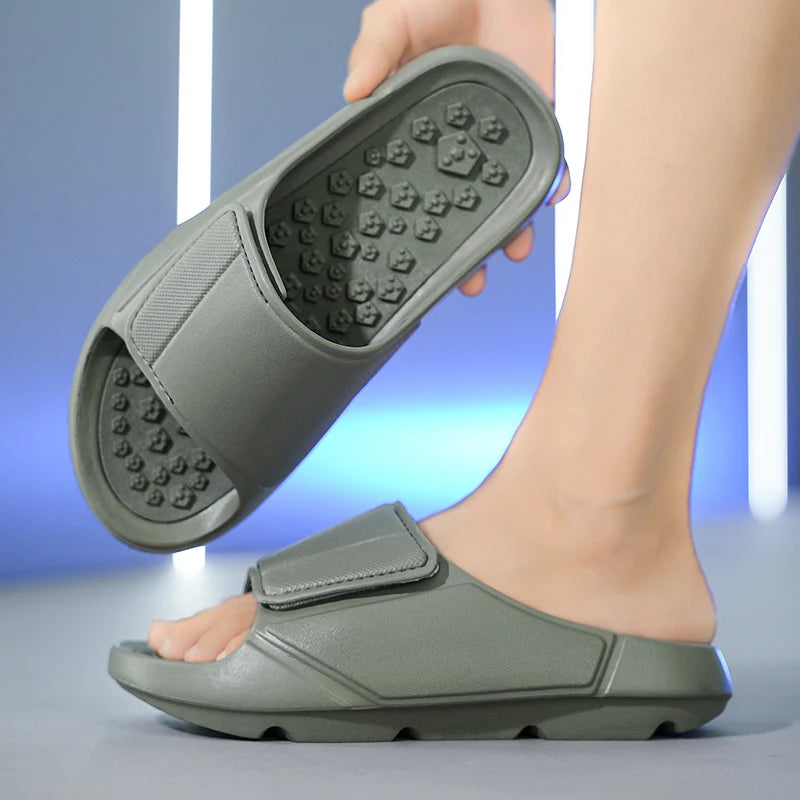 New Summer Men Massage Slippers Sides Indoor Outdoor Sandals Beach Casual Shoes Soft Sole Slides Men Flip-flops Men&
