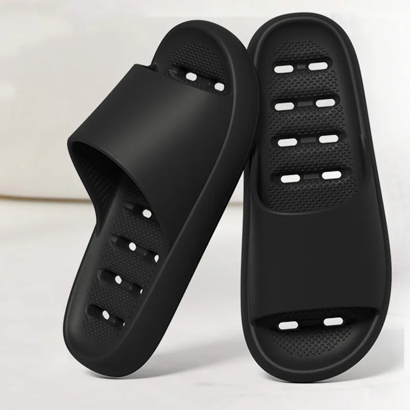 Hollow Out EVA Bathroom Shower Slippers Women Soft Sole Water Leakage Home Slides for Couple Non Slip Summer Beach Sandals Shoes