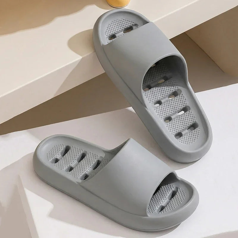Hollow Out EVA Bathroom Shower Slippers Women Soft Sole Water Leakage Home Slides for Couple Non Slip Summer Beach Sandals Shoes