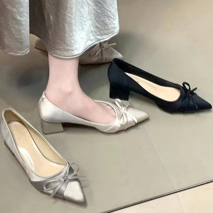 Retro Mid-length Single Shoes Spring and Summer New Fashion Belt Buckle Pointed Toe Comfortable Shallow Toe Bow Tie Casual Shoe