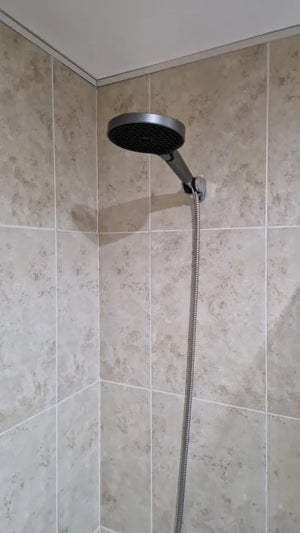 A51c4bd43687b40489bb01a128a1677a7q.jpg