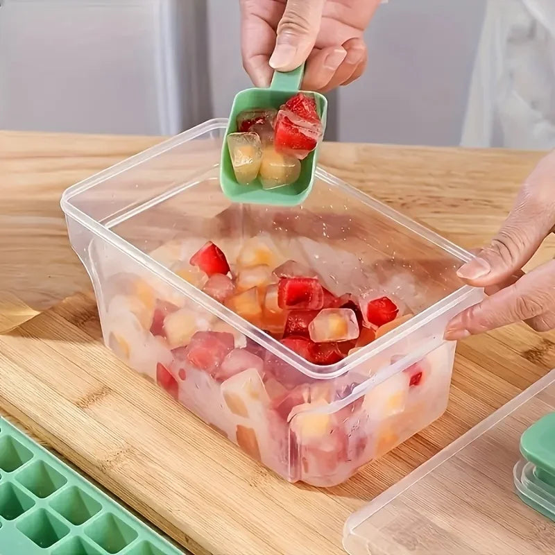 Easy-Release Ice Tray Set