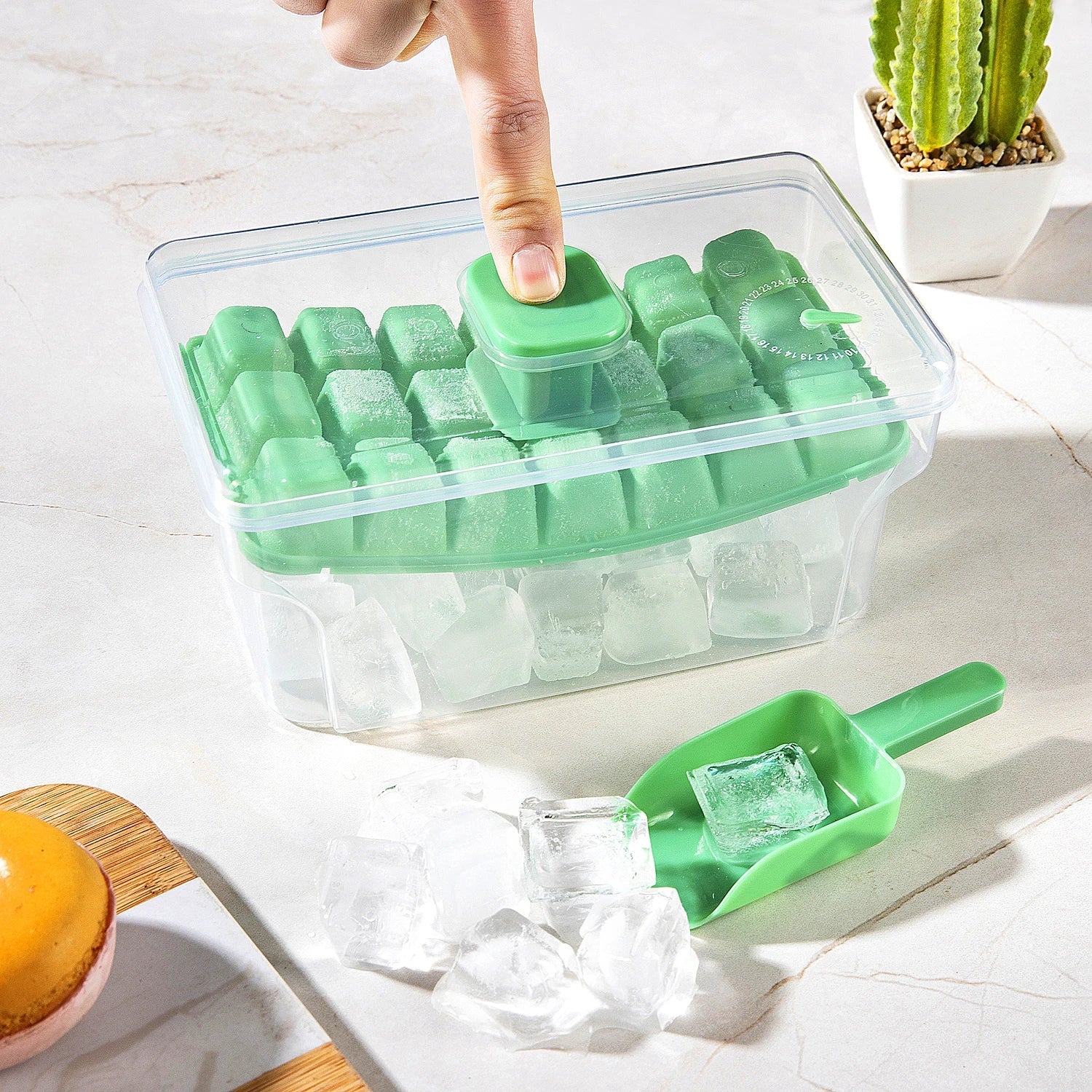 Easy-Release Ice Tray Set